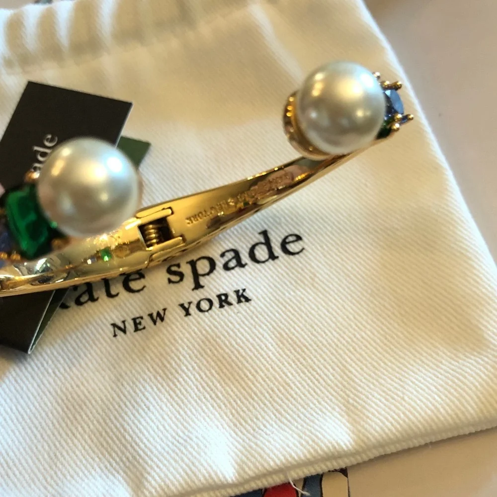 Authentic New with tag & dust bag kate spade Gold hinged Cuff Bracelet - Picture 8 of 9